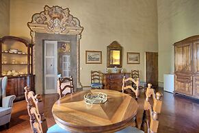 Castello di Montegufoni