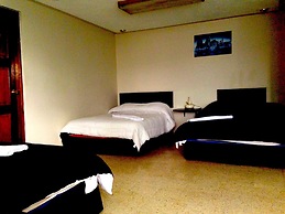 G y V Hotels