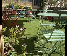Olive Tree - Hostel