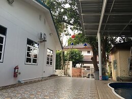 Baan Suksabai Hua Hin