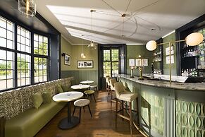 Royal Marine Hotel