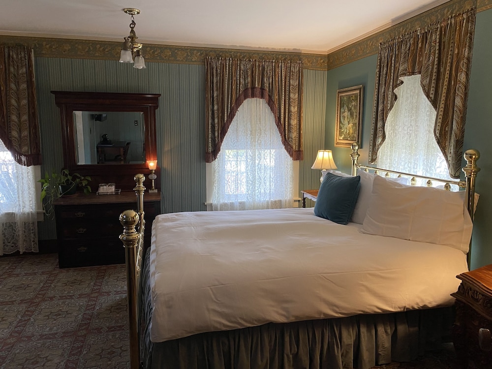 Atlantic Hotel