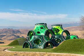 Cayley Mountain Resort