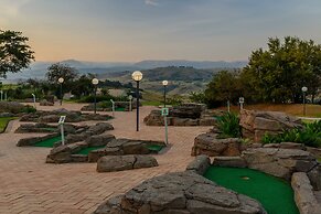 Cayley Mountain Resort
