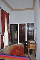 Riad Azalia