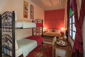 Riad Azalia