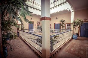 Riad Azalia