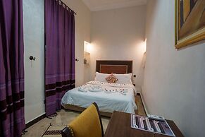 Riad Azalia