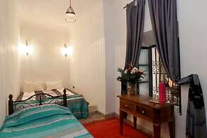 Riad Azalia