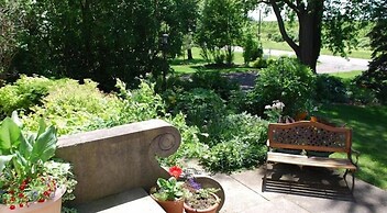 HeatherCroft Bed and Breakfast