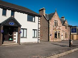 Alban & Abbey House