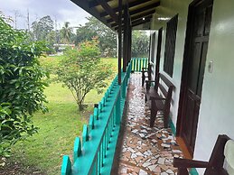 Miss Miriam Beachfront Cabins