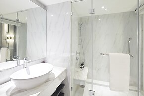 Grace Hotel