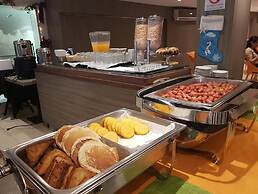 Ramada Panama Centro Via Argentina