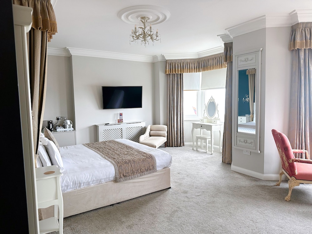 Legends Hotel Brighton