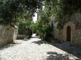 Dorovinis Monemvasia Castlehouses
