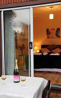 Crystal Lodge Hotel