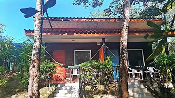 Lanta Maikeaw Bungalow