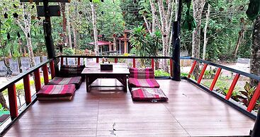 Lanta Maikeaw Bungalow