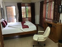 Saithong House