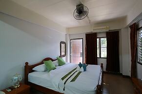 Saithong House