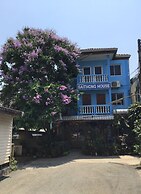 Saithong House