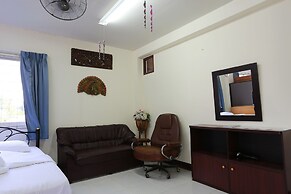 Saithong House