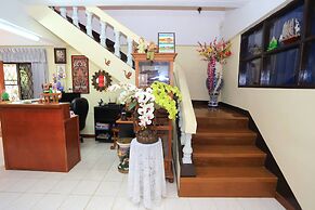 Saithong House