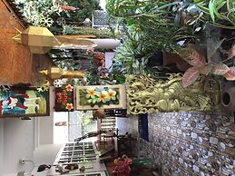 Saithong House