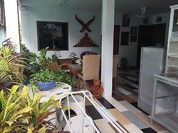 Saithong House
