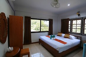 Saithong House