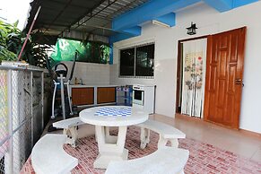 Saithong House