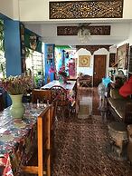 Saithong House