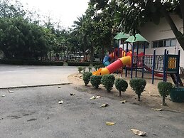 Saithong House