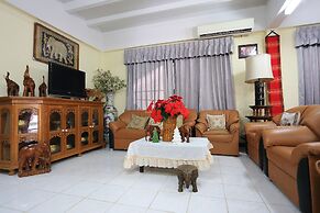 Saithong House