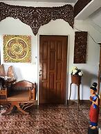 Saithong House
