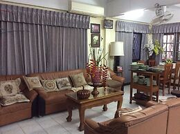 Saithong House