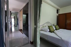 Saithong House