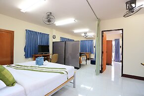 Saithong House