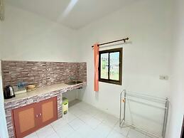 Hatzanda Lanta Resort
