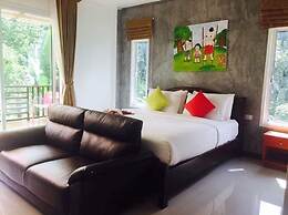 Pinky Bungalows Resort