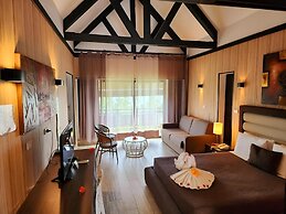The Crow's Nest Resort
