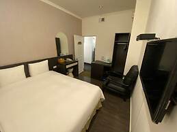 Hotel Queen