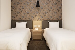 Hotel New Queen 2