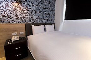 Hotel New Queen 2