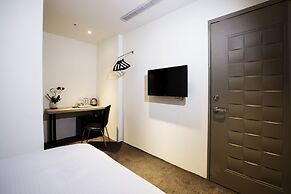 Hotel New Queen 2