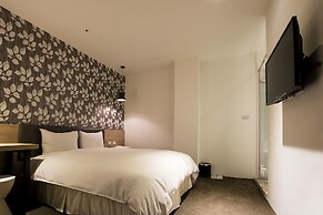 Hotel New Queen 2