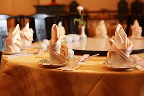 Grand Riverview Hotel