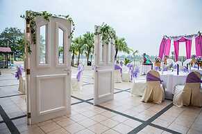 Grand Riverview Hotel