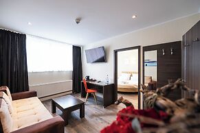 home Hotel